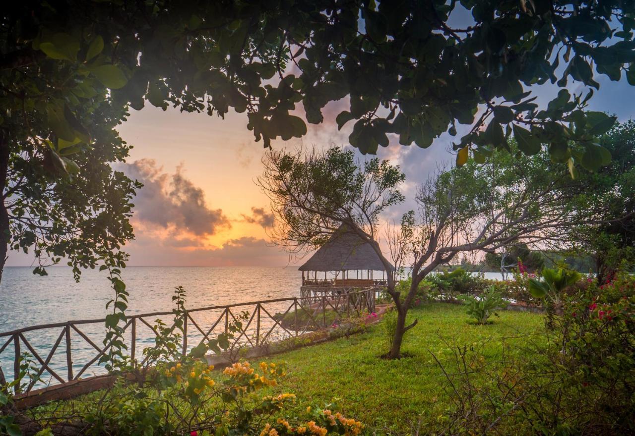 Azao Resort & Spa Pongwe Εξωτερικό φωτογραφία